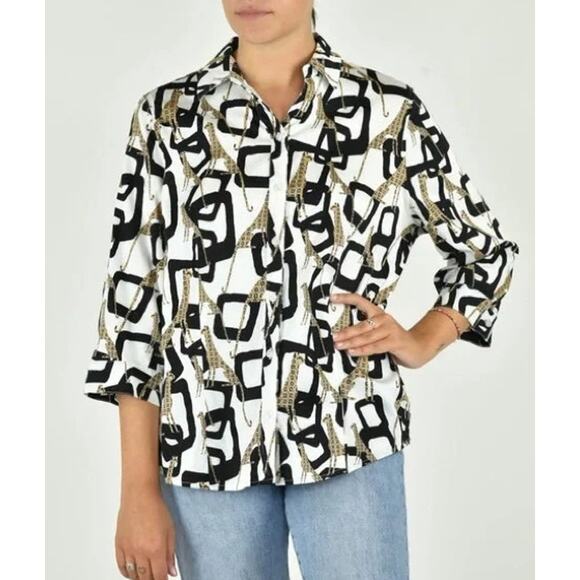 Chico's Size Large 3 Jaguar Button Up Shirt Top White animal Geometric - Picture 1 of 10